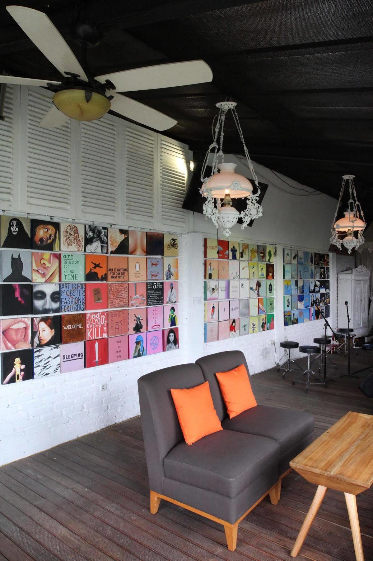 Capital O 852 The Silk At Dago Hotel Bandung Exterior photo