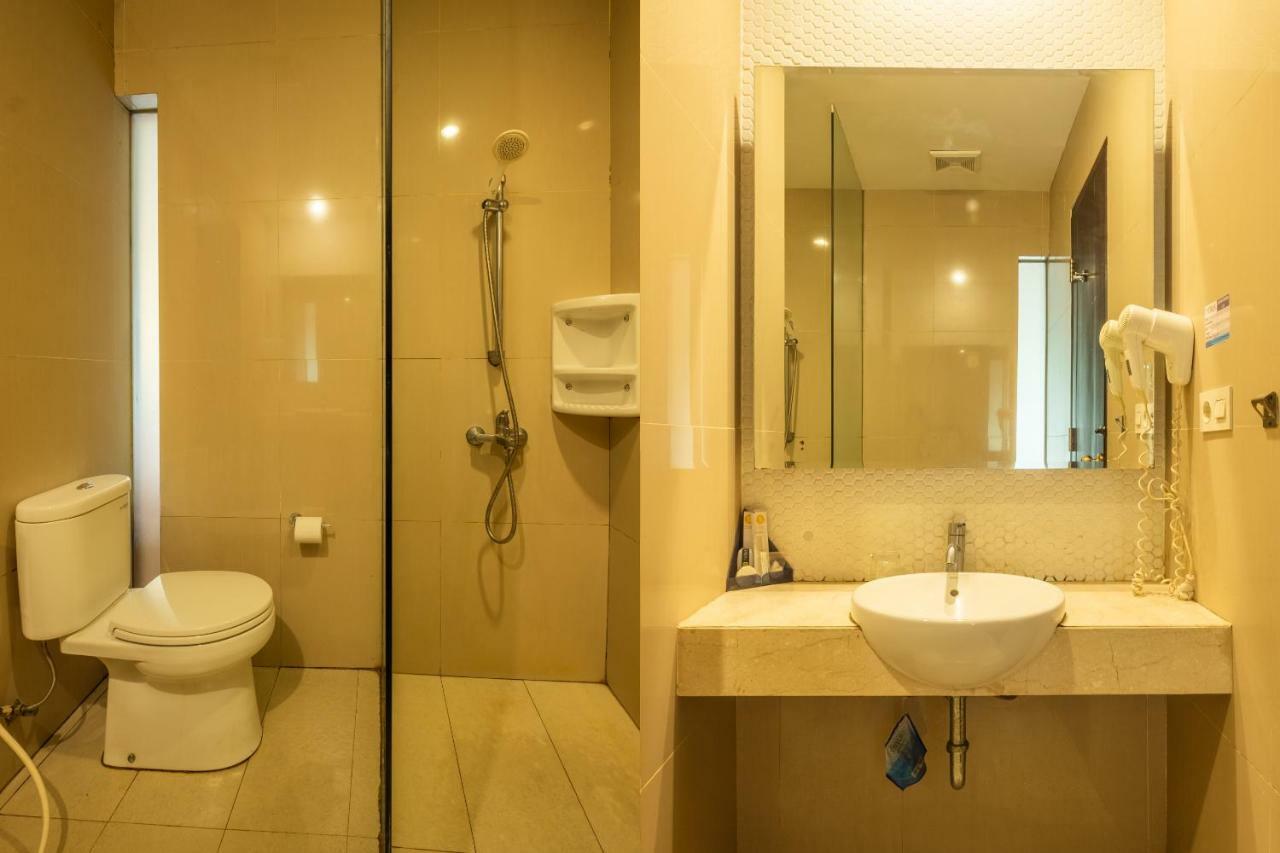Capital O 852 The Silk At Dago Hotel Bandung Exterior photo